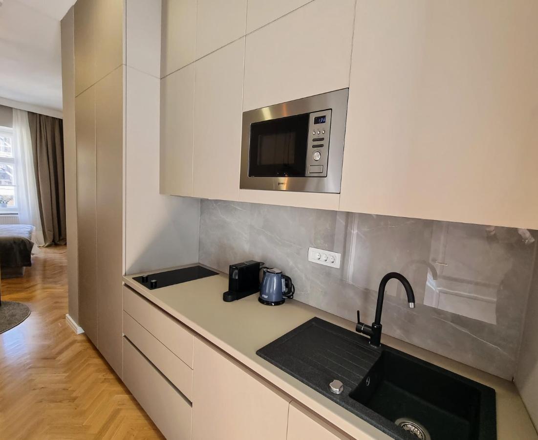 Mint Boutique Studio Apartments 3 Zagreb Exterior photo